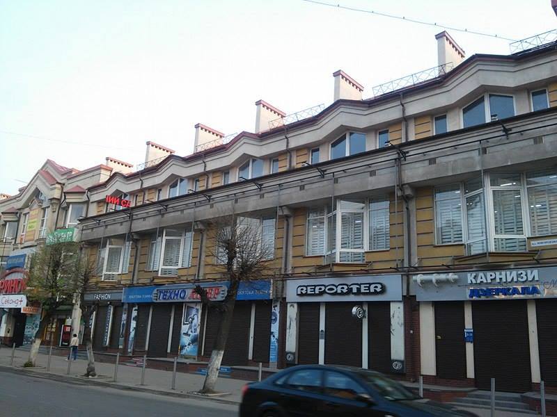 На вулиці Новгородській демонтовано зовнішню рекламу