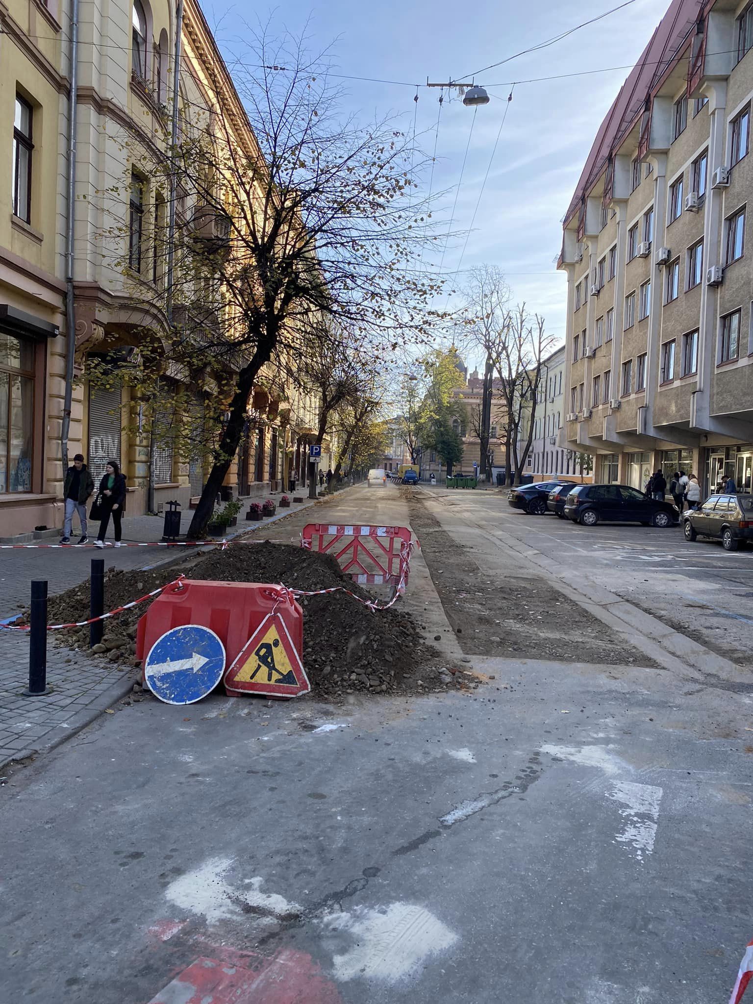 У Франківську через ремонт водопроводу перекриють вулицю Грушевського